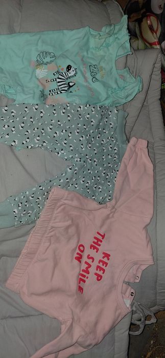 Paka ubranek dla dziewczynki