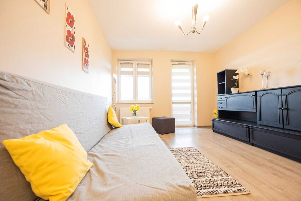 2 Pułku Lotniczego | kawalerka | od zaraz | 2800 całość !