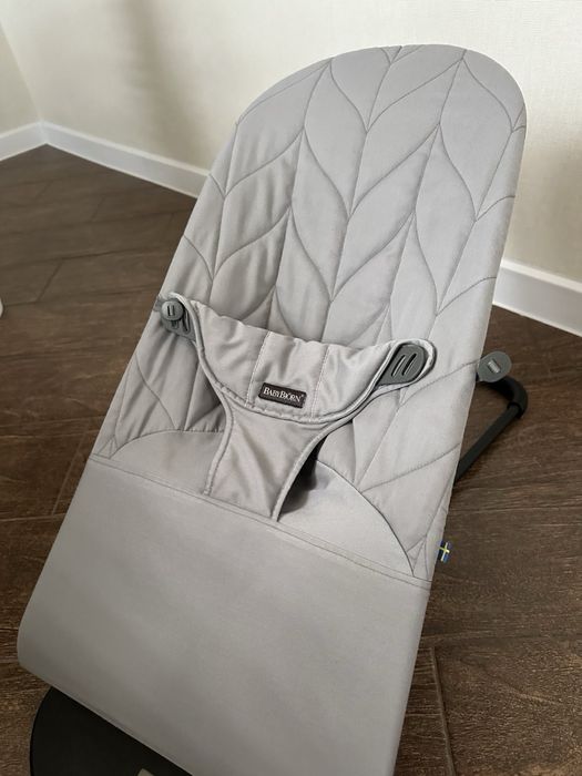 Шезлонг оригніал baby bjorn