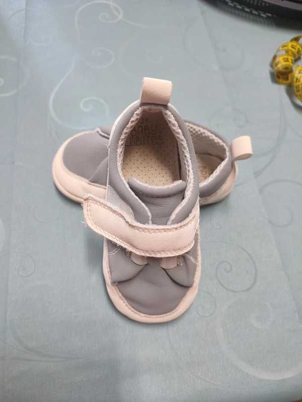 Sapatos baby lobitos