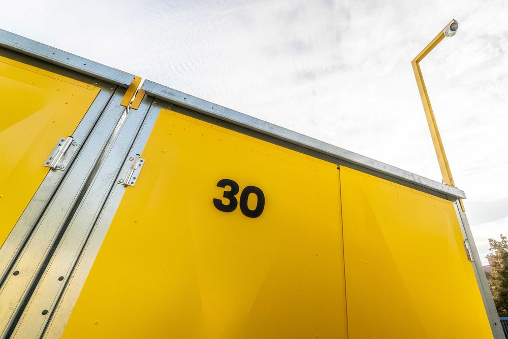 Wynajem mini magazyn PROMOCJA self storage kontener przechowalnia