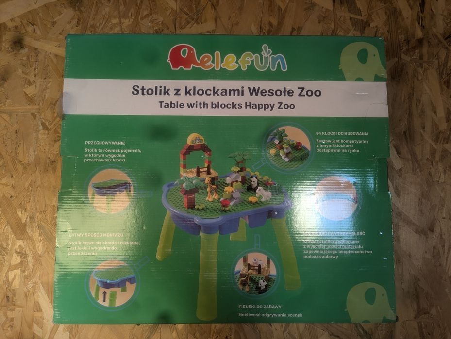 Stolik z klockami safarii