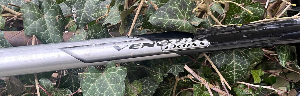 Rama 25" 63cm KTM Veneto Cross 28 duża + ew. dodatkowy osprzęt