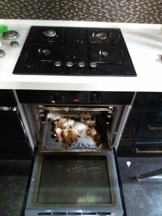 Уборка Квартир Офисов КЛИНИНГ МойкаОкон Химчистка мебели ковров Дивана