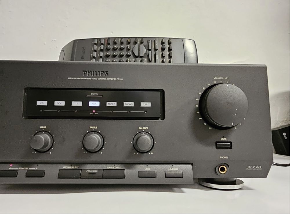 Pilot! Stereo Wzmacniacz Philips 70 FA950, 2* 115 W