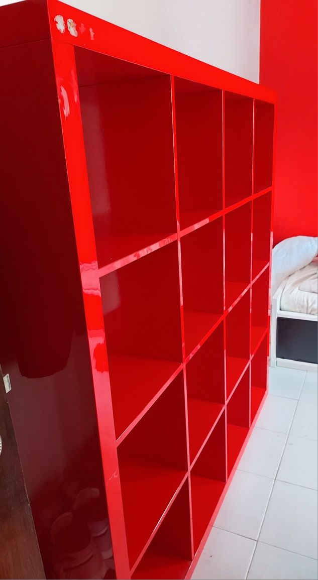Movel kallax cubos alto brilho  vermelho ikea