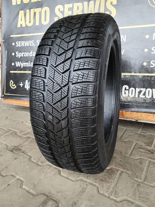 Opona zimowa 235/55/17 Pirelli SottoZero 3