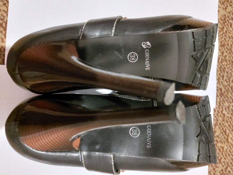 Туфлі та Батильйони