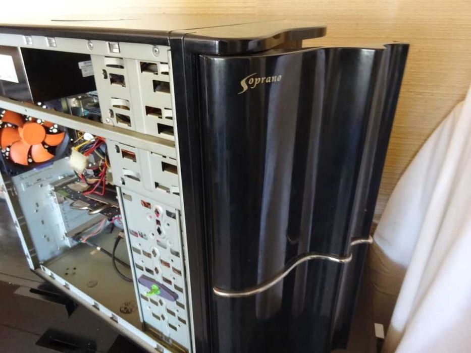 Tower Thermaltake Soprano FX
