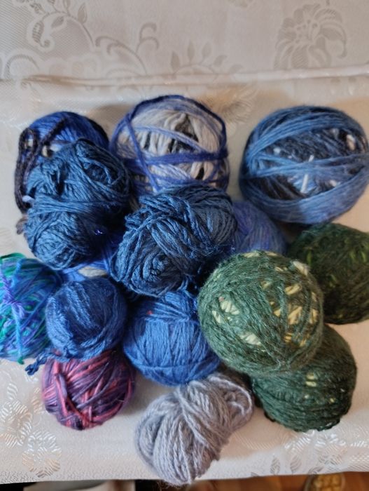 Пряжа бу для вязания или рукоделия  лотами