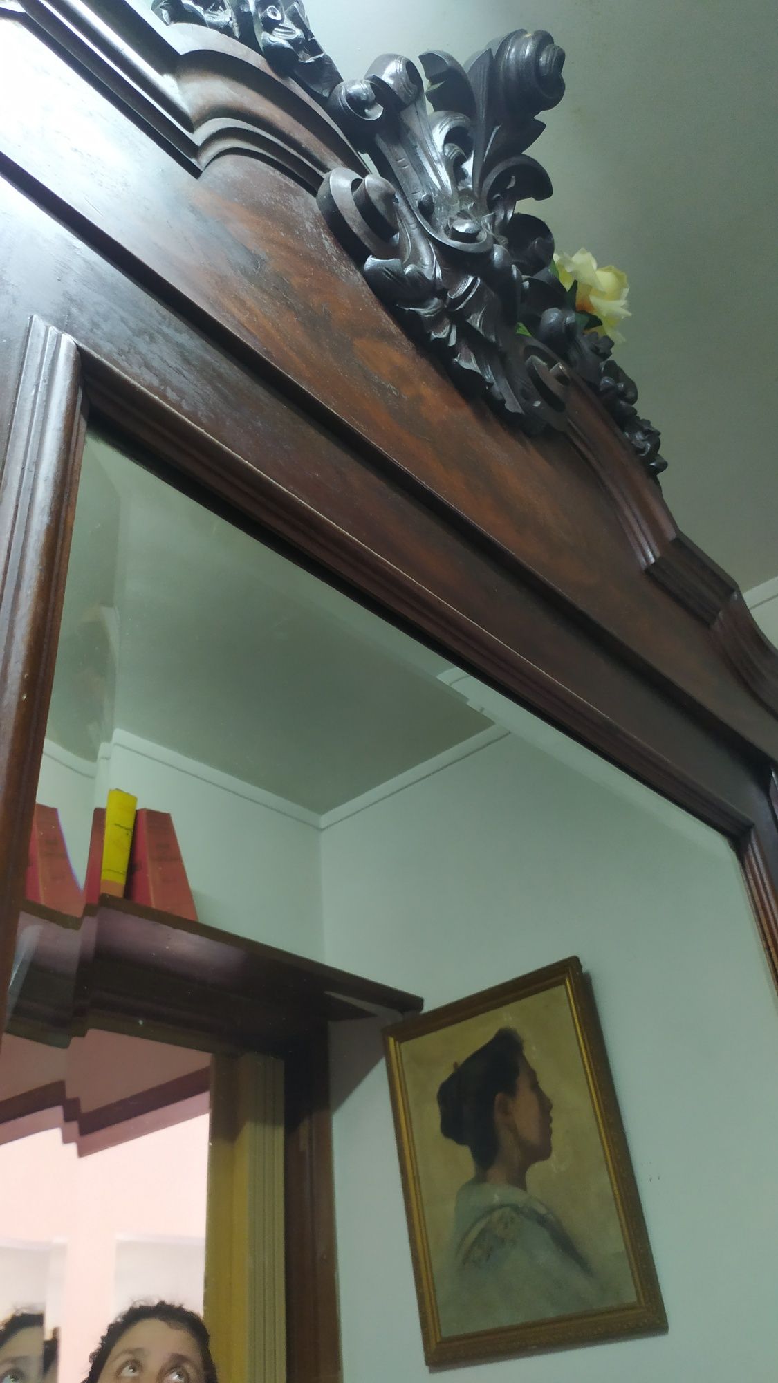 Armário Roupeiro c/ espelho e gaveta excelente estado