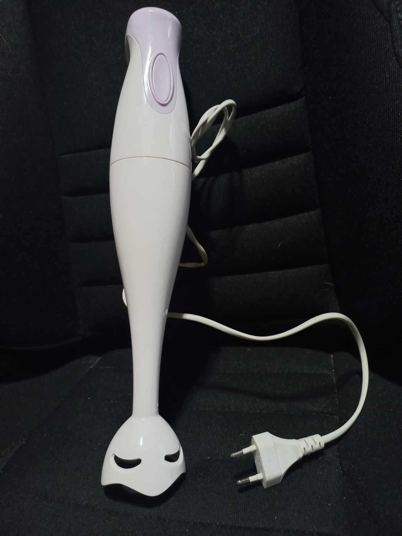 Blender elektryczny biały