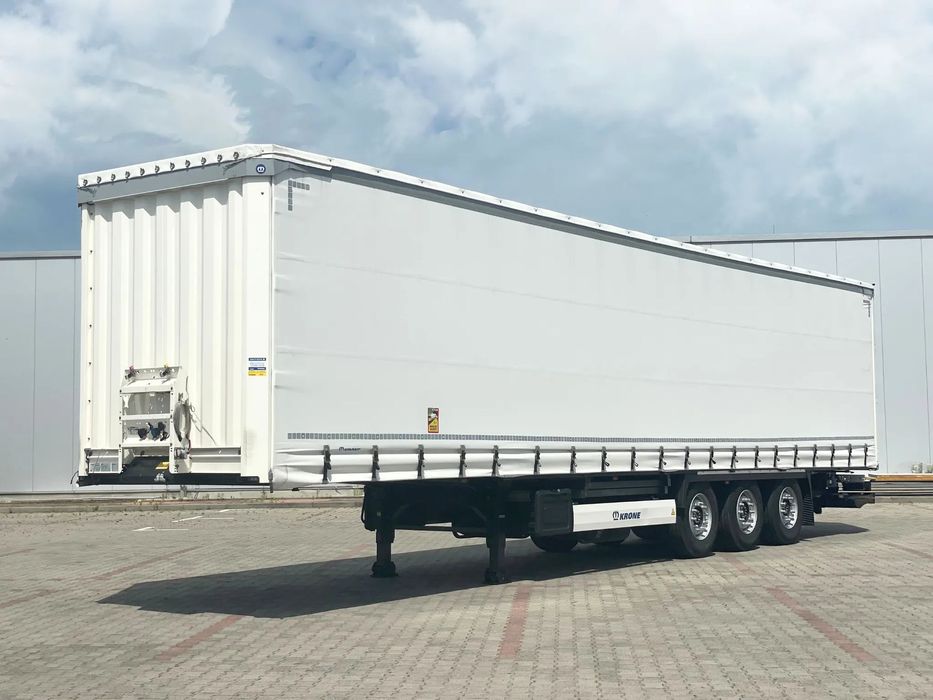 Krone SD NACZEPA / WINDA / NOWE OPONY / SUWANY DACH STANDARD  STANDARD z windą winda pierwszy właściciel