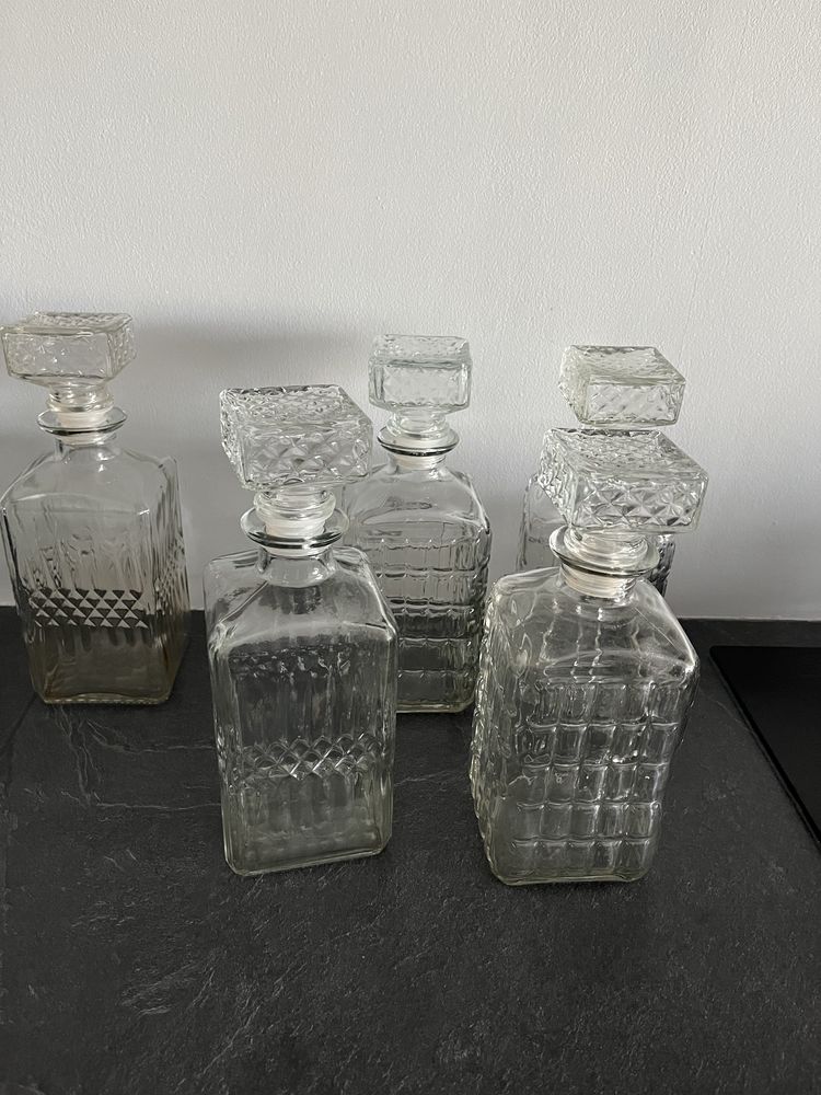 Karafka szklana grube szkło do whisky, nalewki likieru poj 0,9l