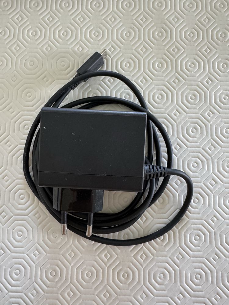 Vendo Nintendo Switch Edição Limitada Pokemon Pikachu Eevee
