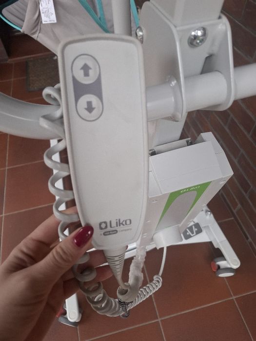 Podnośnik elektryczny dla osoby niepełnosprawnej Liko M220