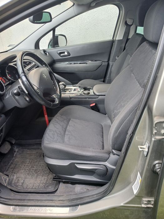 Peugeot 3008, 2013 rok