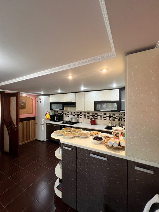 Продаж Будинку Судова Вишня