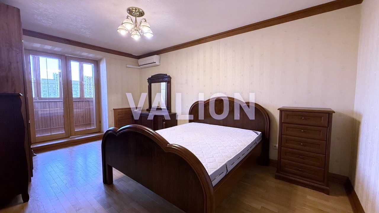 Без %Продаж 4-к кв. з дизайнерським ремонтом, Драгоманова 17, Позняки