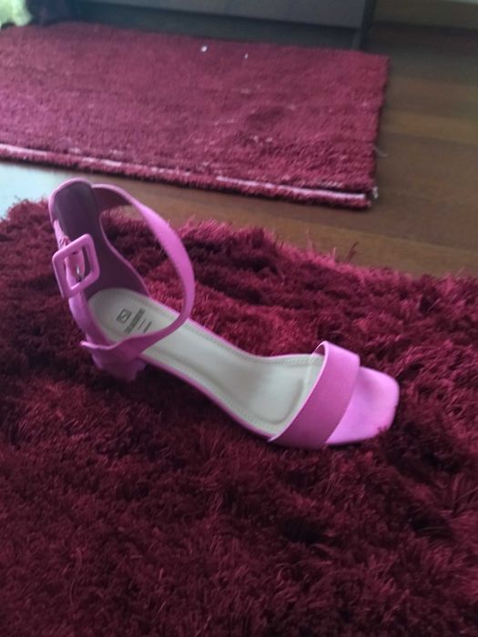 Sapatos rosa fuschia