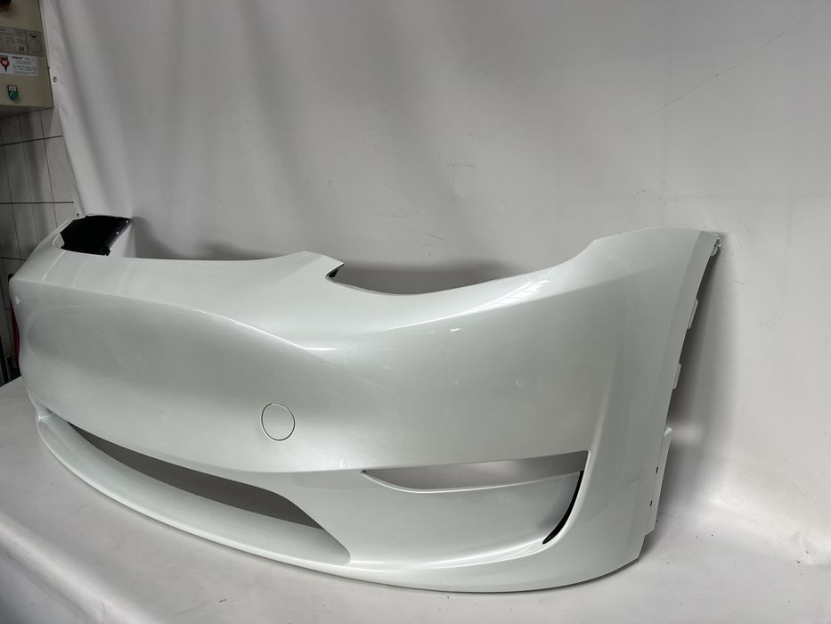 Бампер передний белый PPSW tesla model Y 2023г+