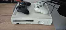 Xbox 360 + dwa pady odblokowana