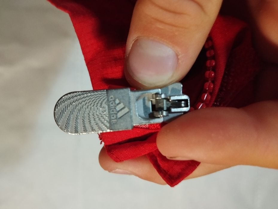 Ветровка  Adidas x LVP с капюшоном