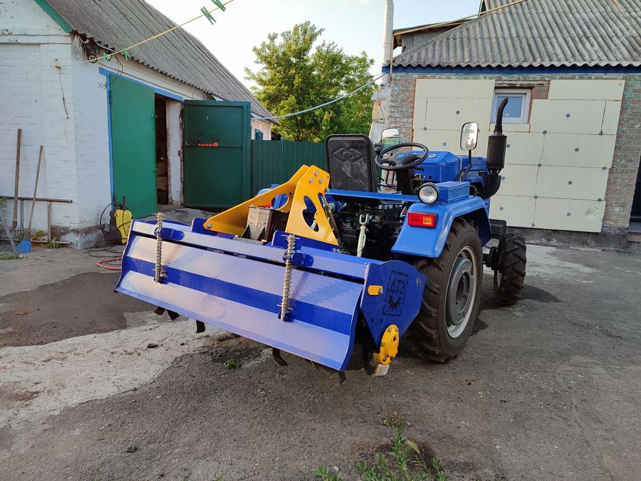 Трактор Шифінг SF240BL з фрезою 140