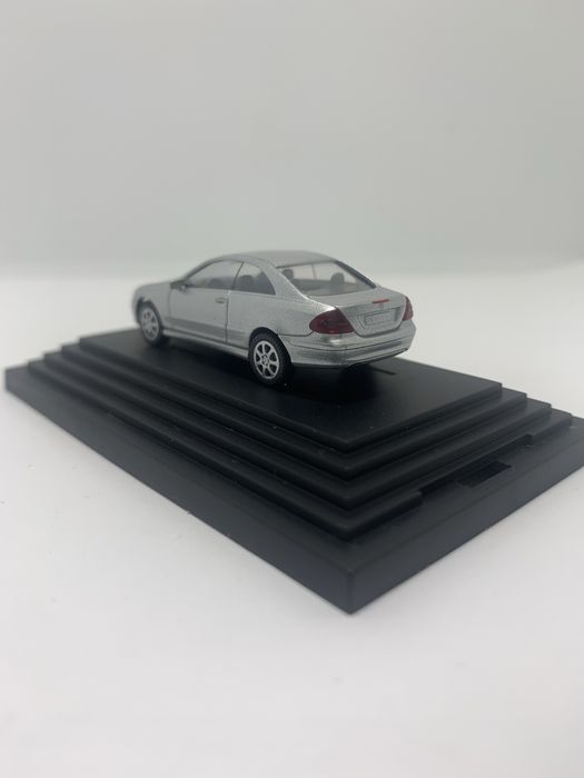 Mercedes CLK Coupé da Herpa escala 1/87