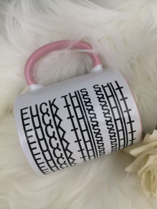 Ceramiczny kubek z ukrytym napisem biały różowy 350 ml kubek do pracy