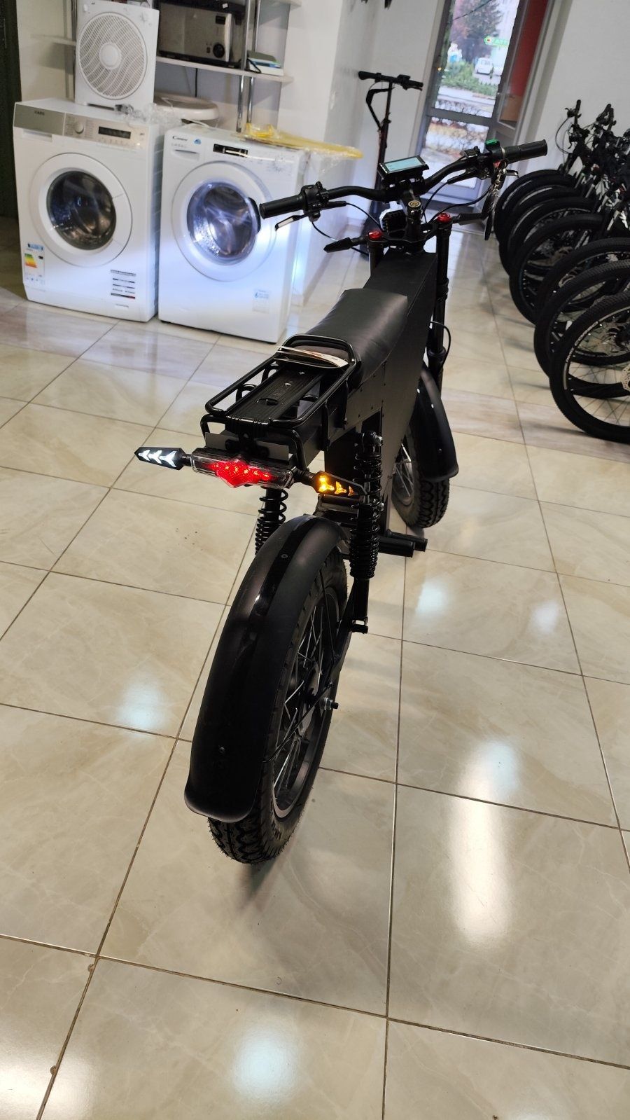 Повноприводний електробайк EPLAT SUPERCHARGER 1500 QUATTRO