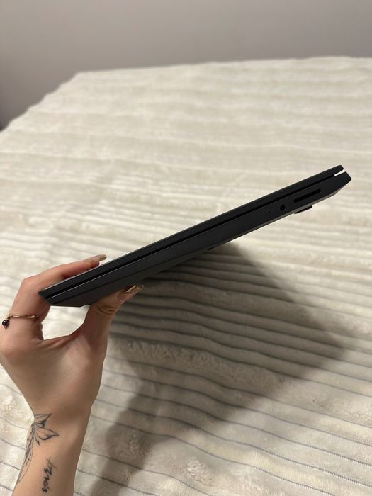 Ноутбук Lenovo V15-ADA Iron Grey