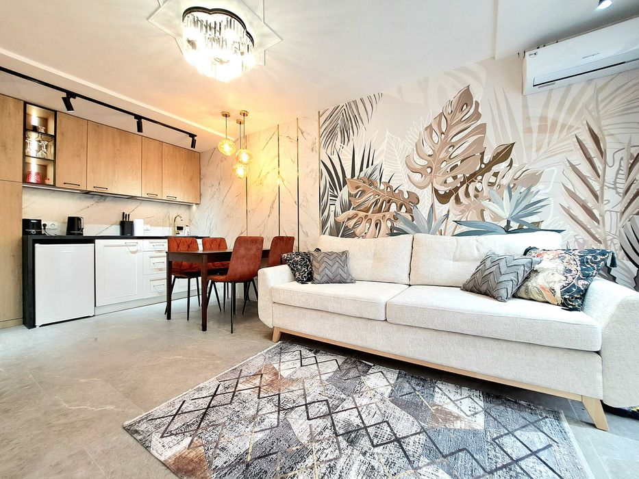 NEW Квартира біля ТРЦ Никольский, джакузі, SMART TV, центр, подобово