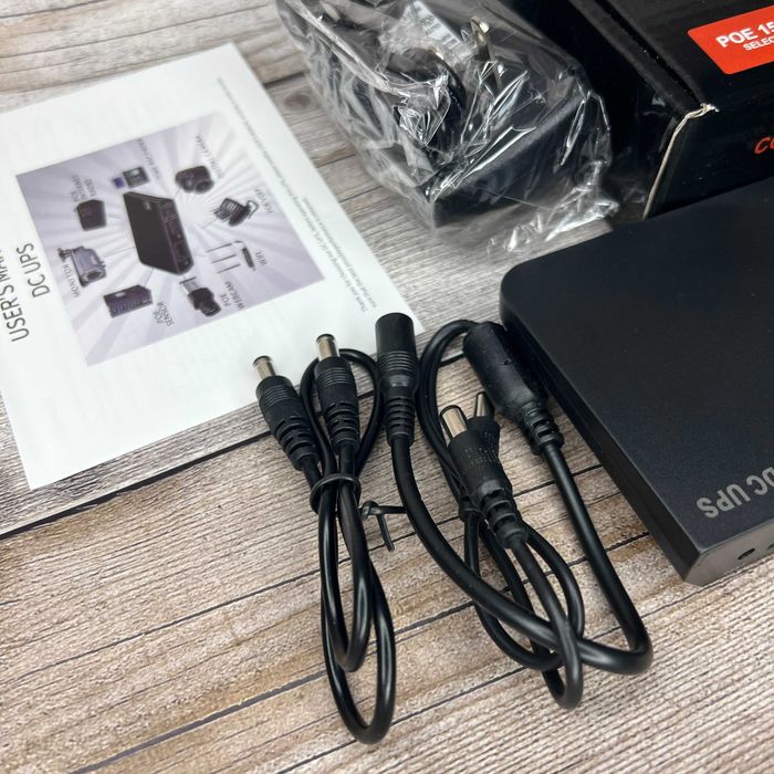 Міні упс безперебійник для інтернету 12000 mAh з екраном 22,5W