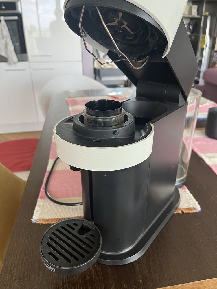 Ekspres do kawy DeLonghi Nespresso Vertuo Next ENV120.W