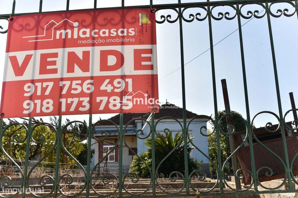 Quinta Com Moradia T3 Isolada