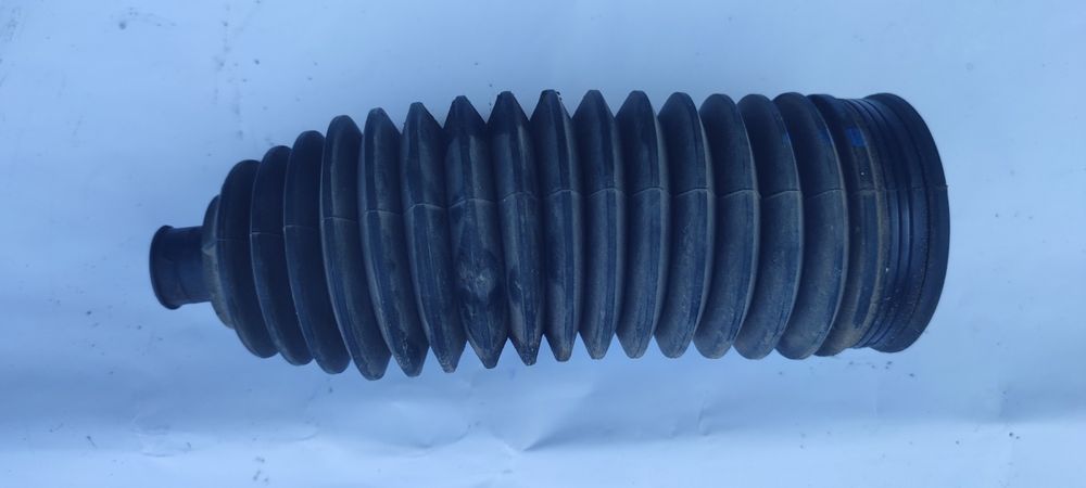 Пильнік рульової тяга Nissan Sentra 2020 р.