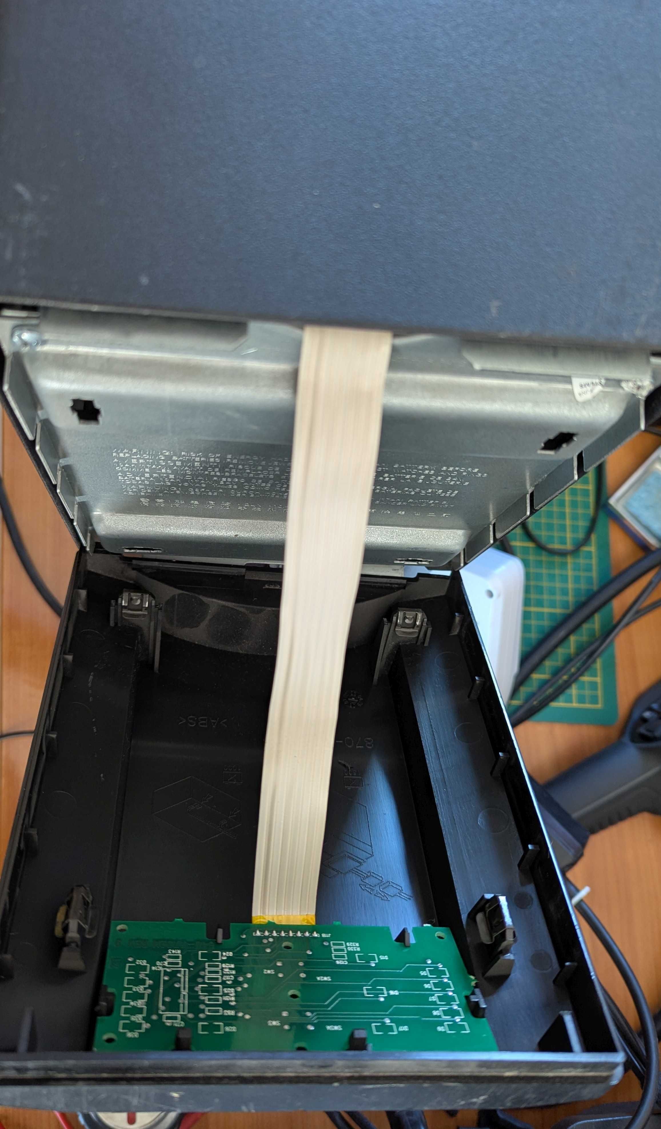 APC smart-UPS 1000 SUA1000i z kartą AP9617