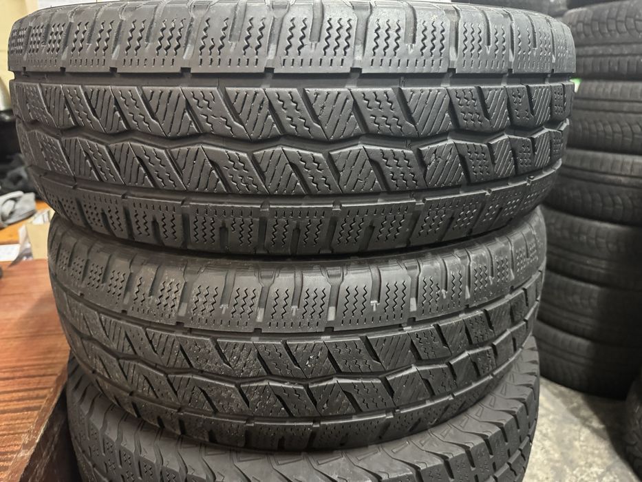 шини  195 205/55 R16 215 60 гарний вибір зимових шин склад резини