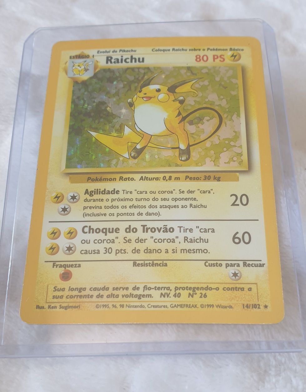 4 Cartas Pokemon (Zapdos, Raichu, Kabutops, Typhlosion)