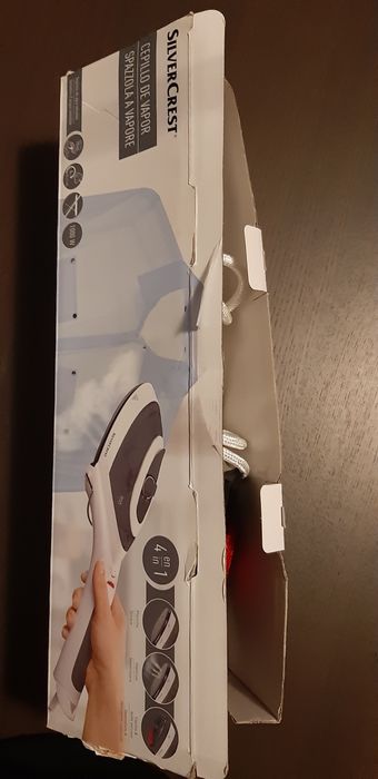 Escova a vapor nova, na caixa nunca utilizada da marca Silvercrest.