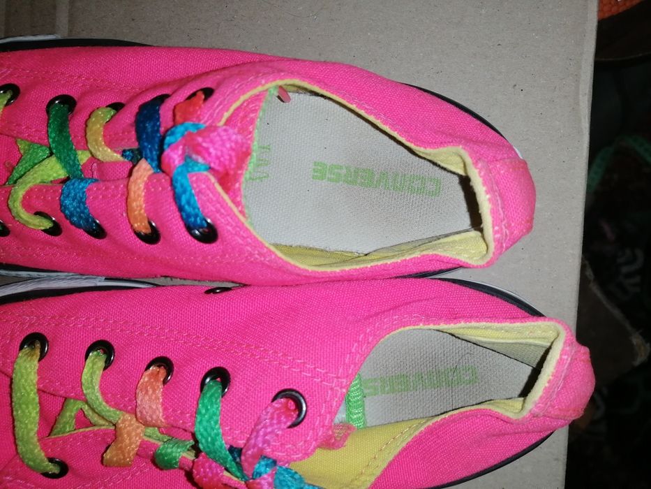Кеды фирменные розовые Converse 34 размер