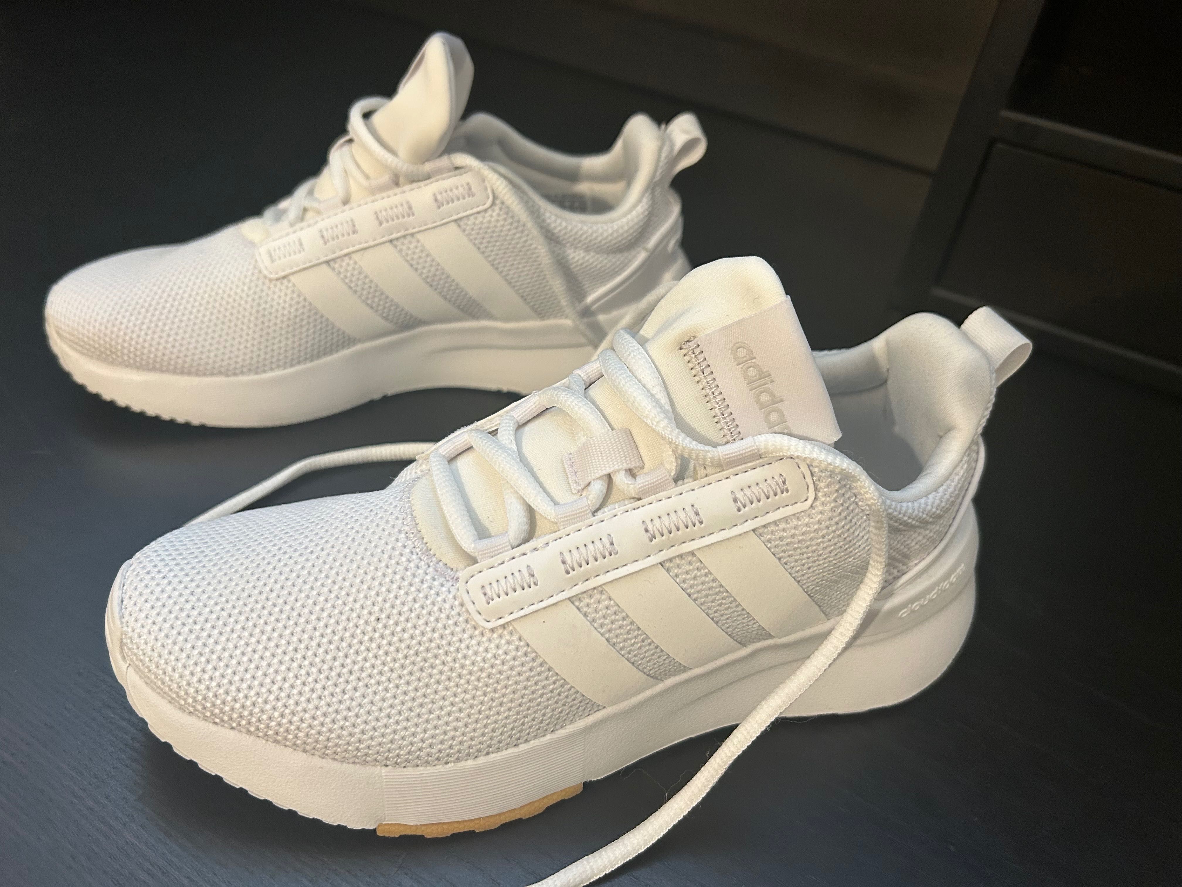 Vendo sapatilhas Adidas número 36