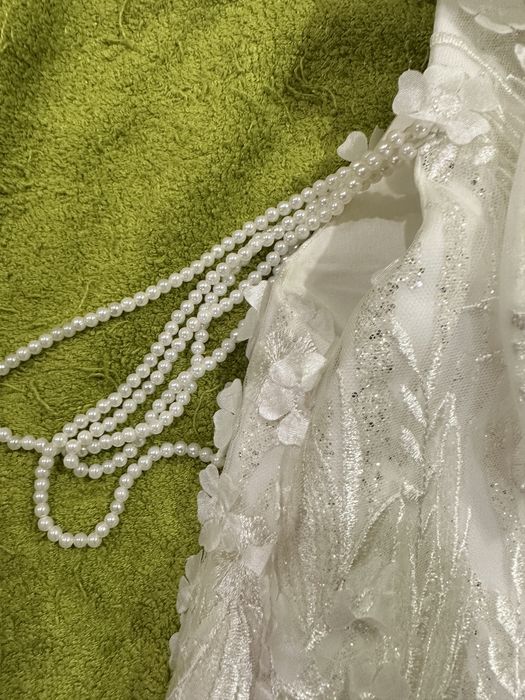 Сукня на дівчинку 4-5 років