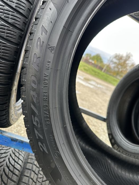 Шини б/у 275/40 R21 Pirelli 2шт