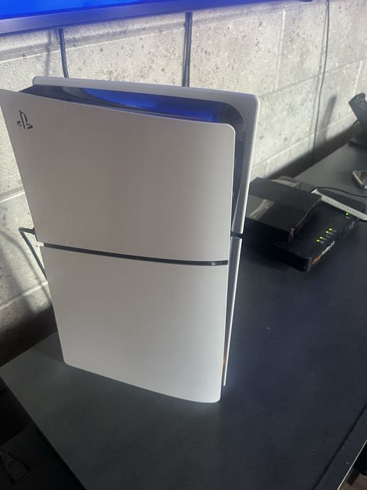 Sprzedam ps5 slim