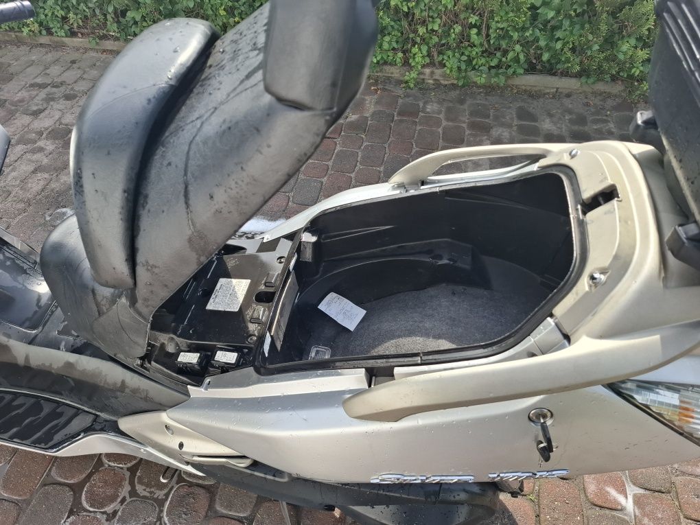 Honda fjs 600 silver wing