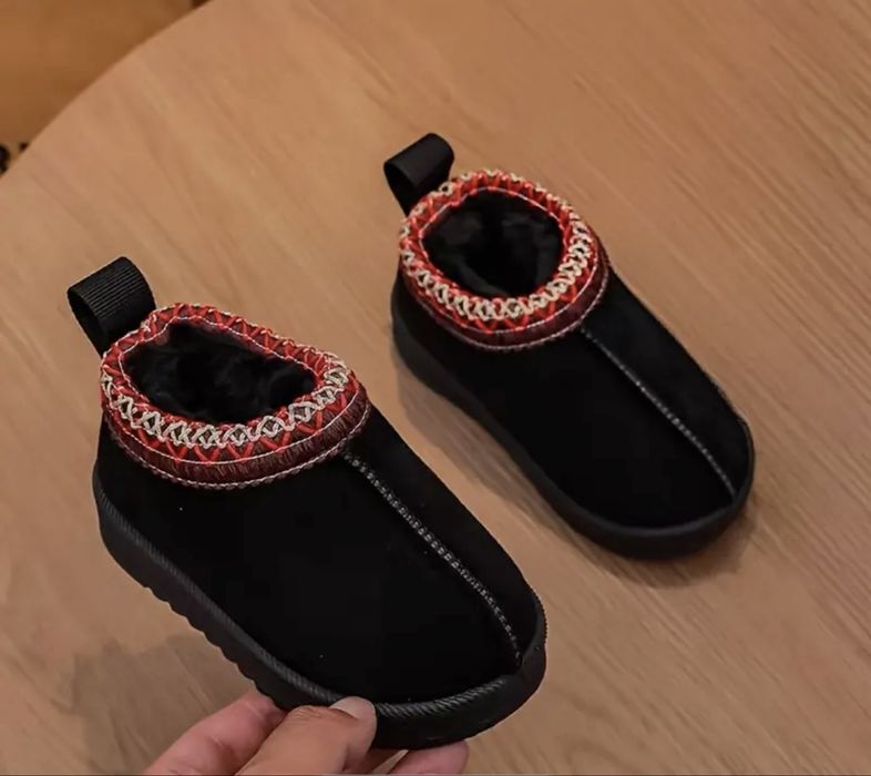 Угги(сапожки,ботинки)