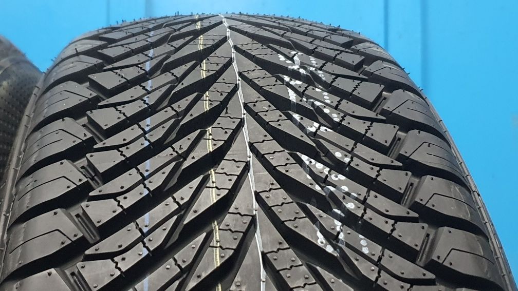 205/60 R16 NOWE opony całoroczne Austone ! NOWE