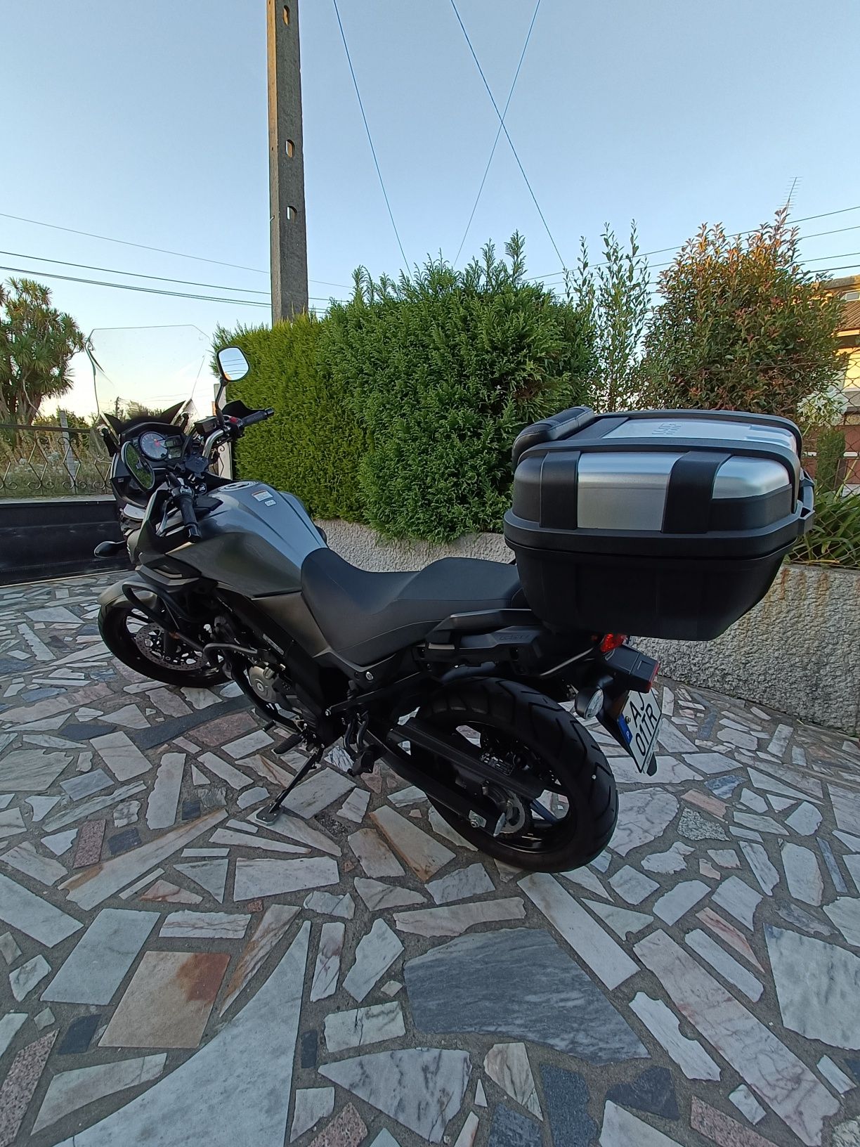 Suzuki Vstrom 650 DL